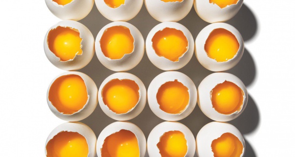 Mua trứng gà nên lấy quả to hay nhỏ, học 4 mẹo này để chọn được trứng ngon