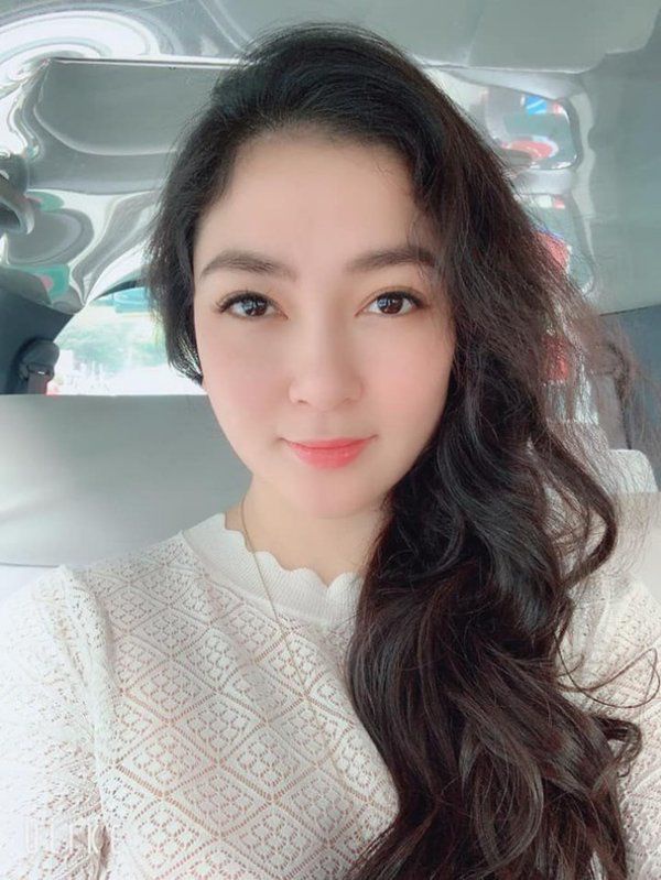 Hoa hậu Việt Nam Nguyễn Thị Huyền sống kín tiếng cùng con gái, lần đầu khoe tổ ấm riêng tư